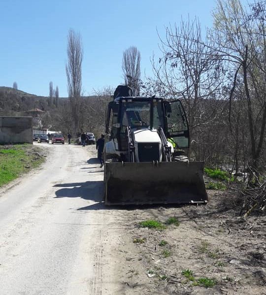 Поставување на нова водоводна линија во с. Дабниште