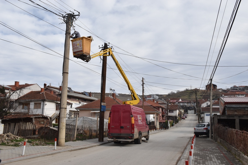 ПРОДОЛЖУВА ПРОЕКТОТ ЗА ПОДОБРУВАЊЕ НА  ЈАВНОТО УЛИЧНО ОСВЕТЛУВАЊЕ