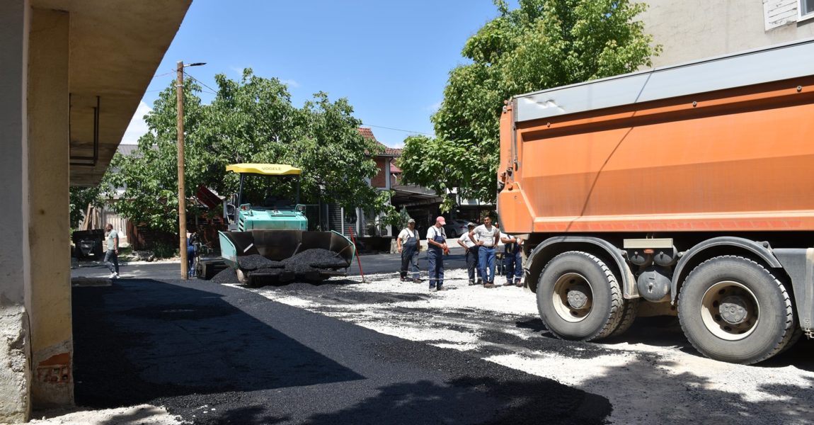 Комуналната изградба на ул.Илинденска